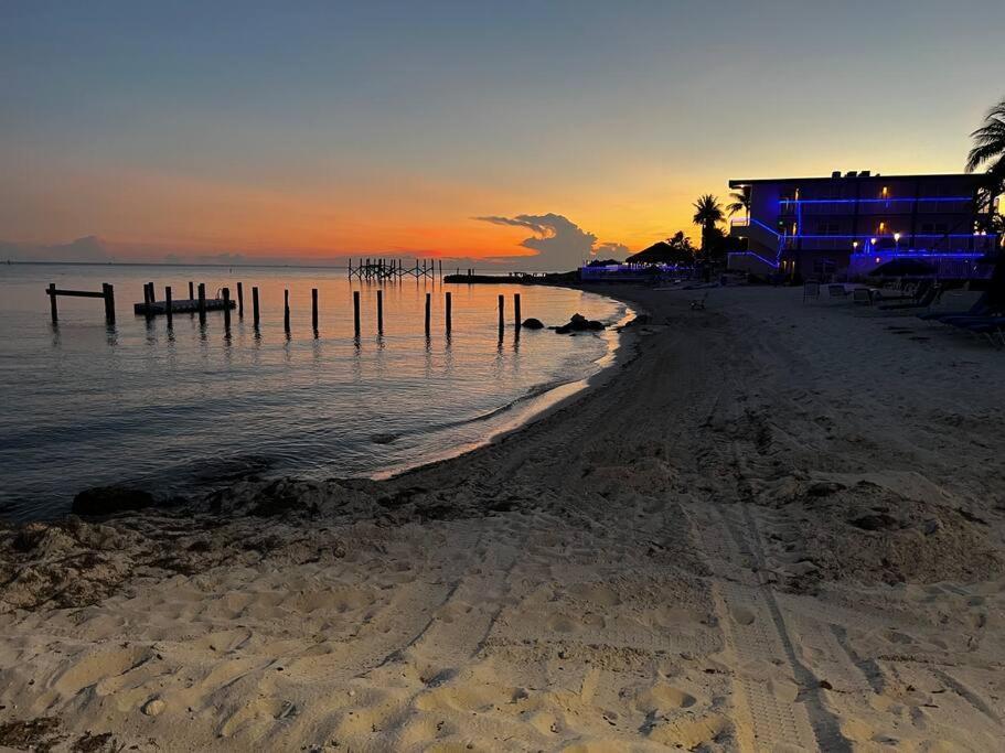 Your Happy Place On The Beach! Key Colony Beach Eksteriør billede